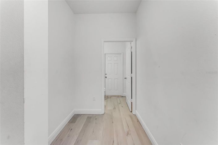 Image No.29-4 Bed House for sale