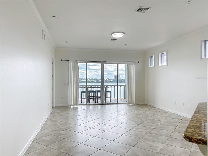 Image No.32-3 Bed Townhouse for sale