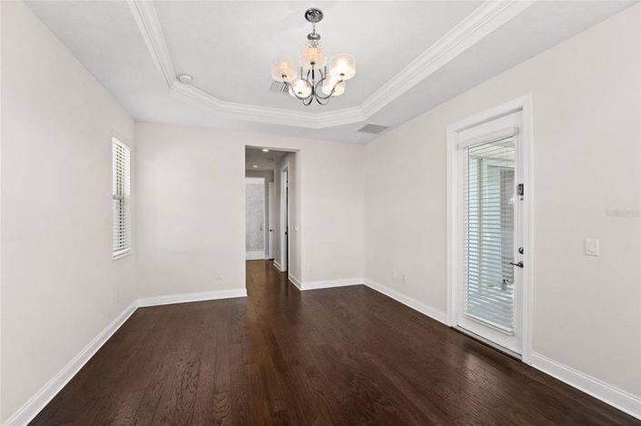 Image No.21-4 Bed House for sale