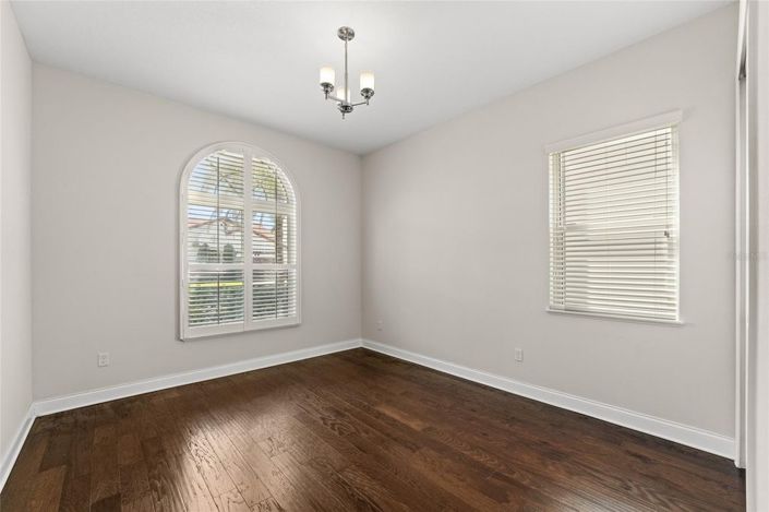 Image No.28-4 Bed House for sale