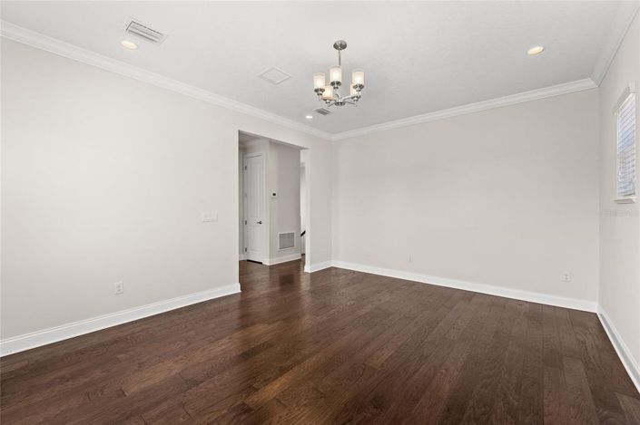 Image No.35-4 Bed House for sale