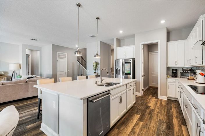 Image No.12-6 Bed House for sale