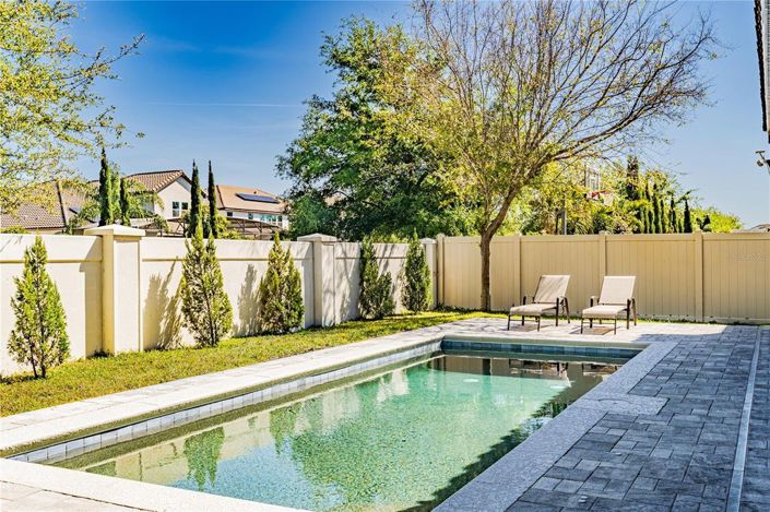 Image No.25-6 Bed House for sale