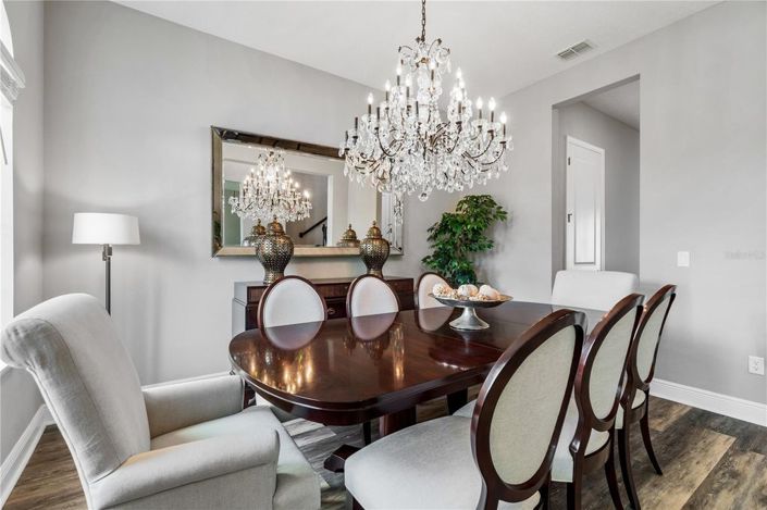 Image No.30-6 Bed House for sale