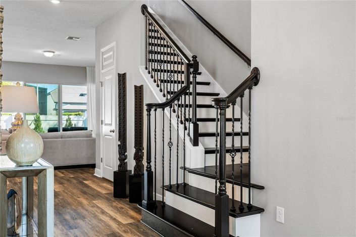 Image No.39-6 Bed House for sale