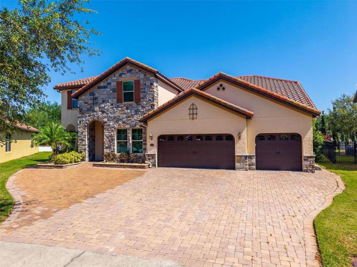 Image No.3-5 Bed House for sale