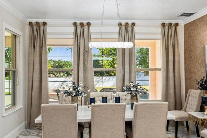 Image No.31-5 Bed House for sale