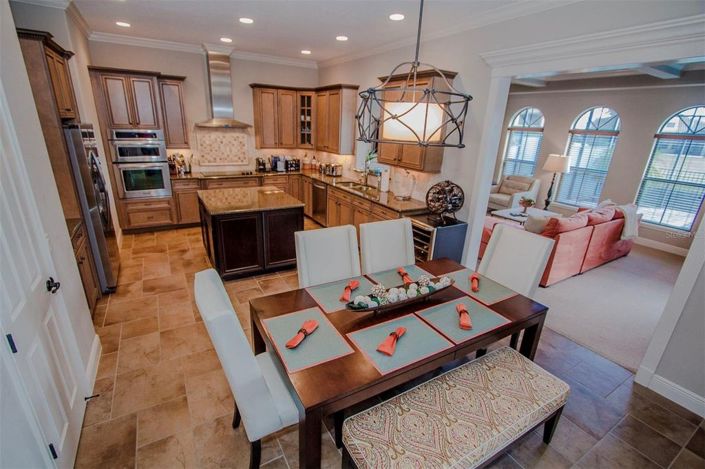 Image No.12-4 Bed House for sale