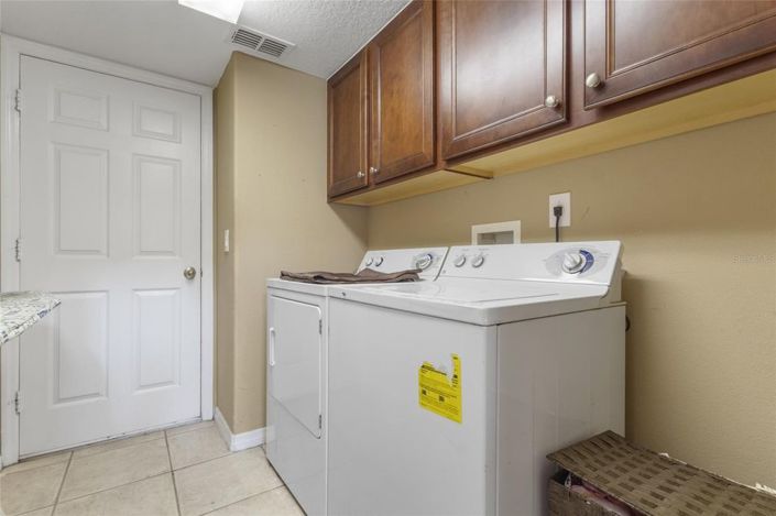 Image No.33-5 Bed House for sale