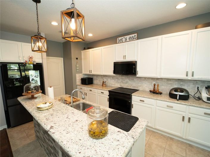 Image No.11-4 Bed House for sale