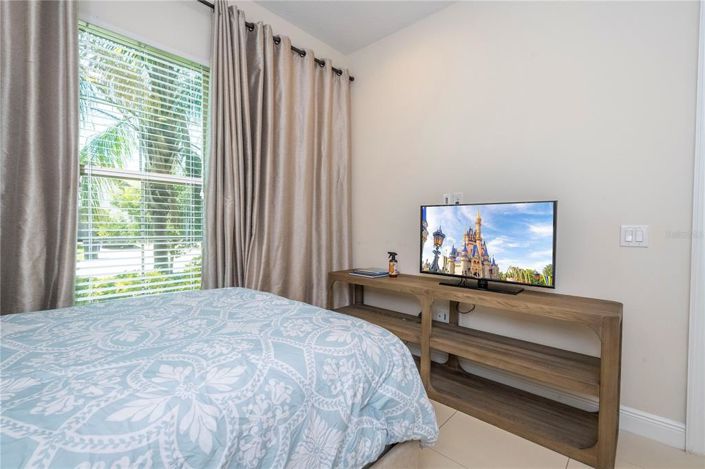 Image No.12-6 Bed House for sale