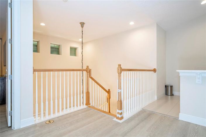 Image No.53-6 Bed House for sale