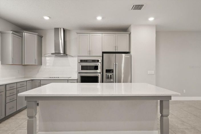 Image No.14-3 Bed Townhouse for sale