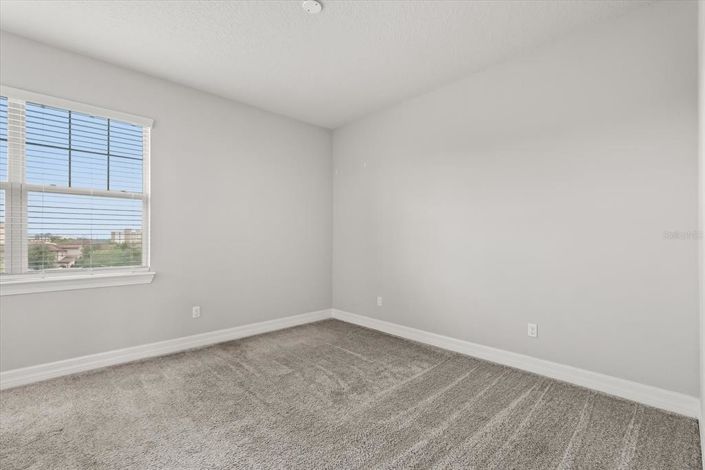 Image No.16-3 Bed Townhouse for sale