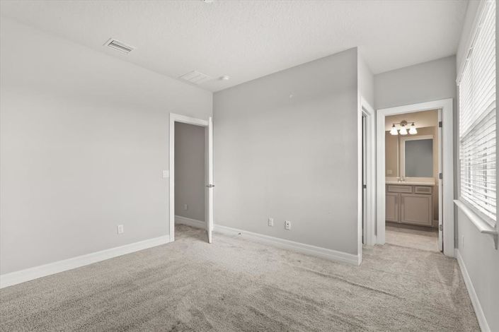 Image No.17-Maison de ville de 3 chambres à vendre à Saint John