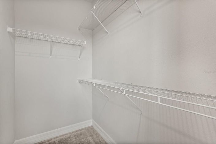 Image No.19-3 Bed Townhouse for sale