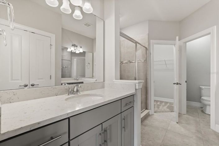 Image No.23-3 Bed Townhouse for sale