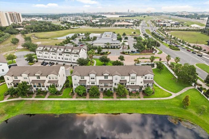 Image No.34-3 Bed Townhouse for sale