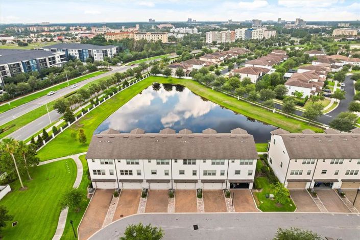 Image No.36-3 Bed Townhouse for sale