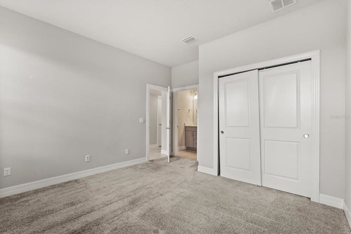 Image No.5-3 Bed Townhouse for sale