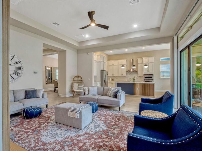 Image No.13-5 Bed House for sale