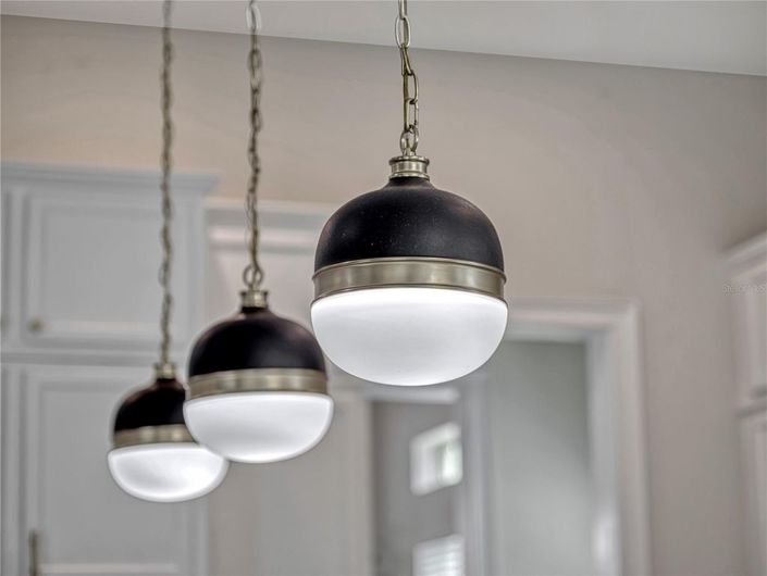 Image No.21-5 Bed House for sale