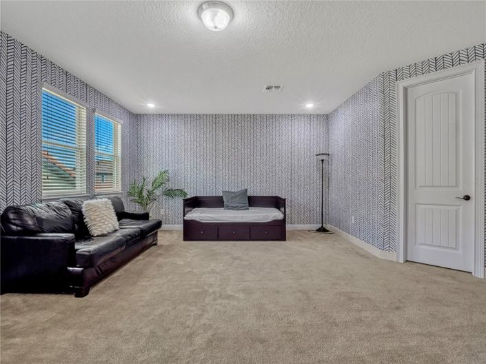 Image No.35-5 Bed House for sale