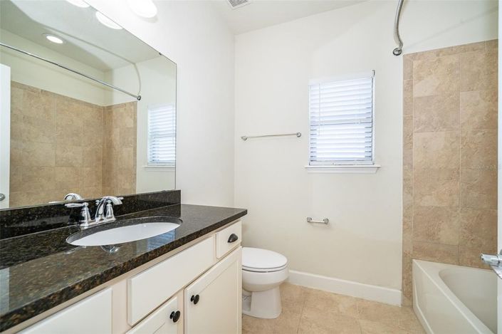 Image No.29-4 Bed House for sale