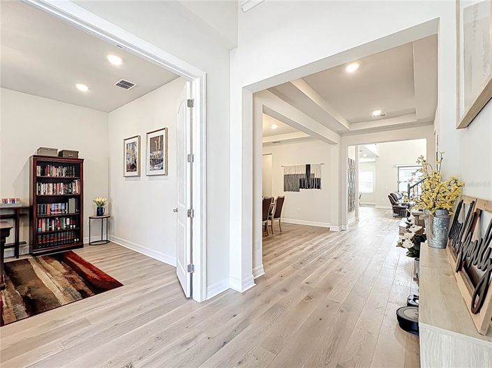 Image No.11-5 Bed House for sale