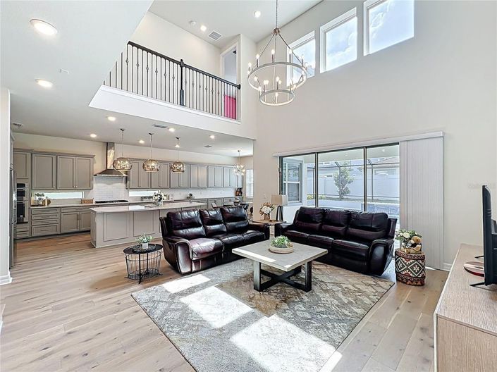 Image No.19-5 Bed House for sale