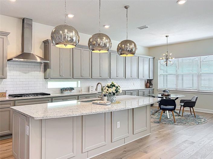 Image No.21-5 Bed House for sale