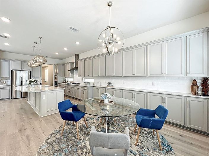 Image No.26-5 Bed House for sale