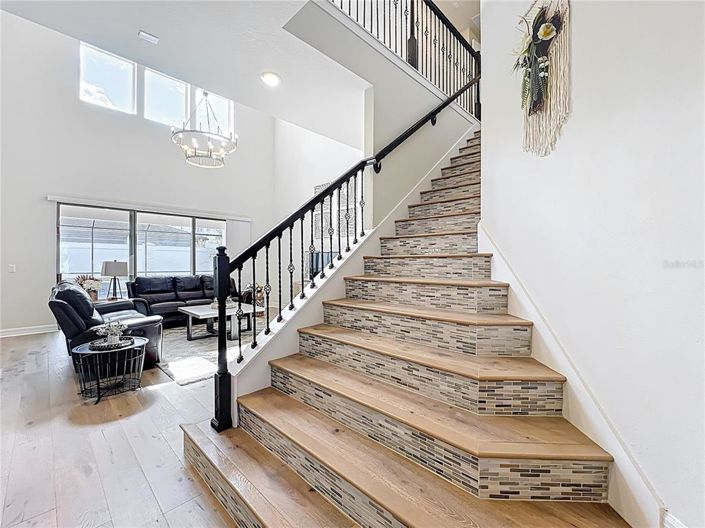 Image No.32-5 Bed House for sale