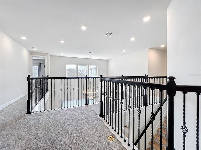 Image No.34-5 Bed House for sale