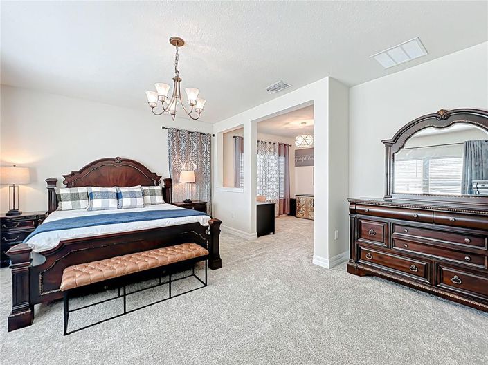 Image No.36-5 Bed House for sale