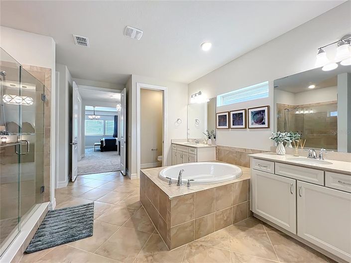 Image No.39-5 Bed House for sale