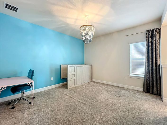 Image No.42-5 Bed House for sale