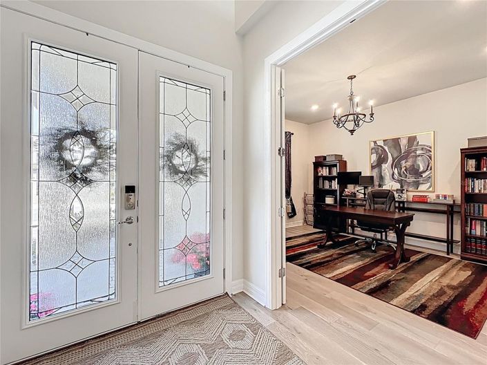 Image No.10-5 Bed House for sale