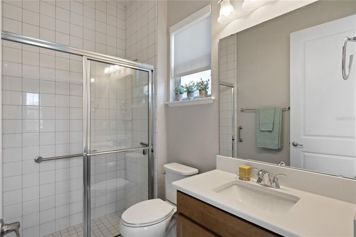 Image No.25-5 Bed House for sale