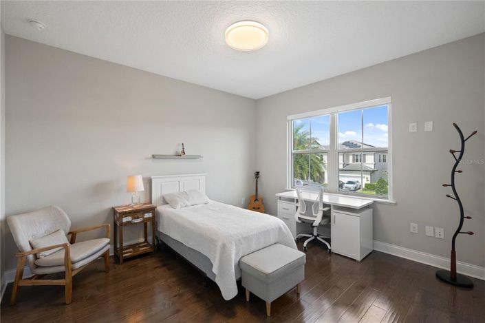 Image No.29-5 Bed House for sale