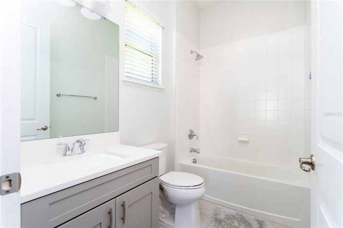 Image No.15-5 Bed House for sale