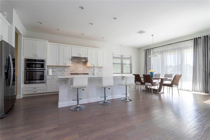 Image No.25-5 Bed House for sale