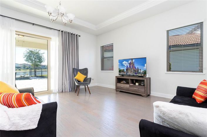 Image No.31-5 Bed House for sale