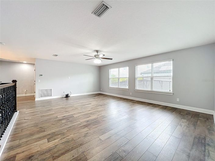 Image No.19-5 Bed House for sale