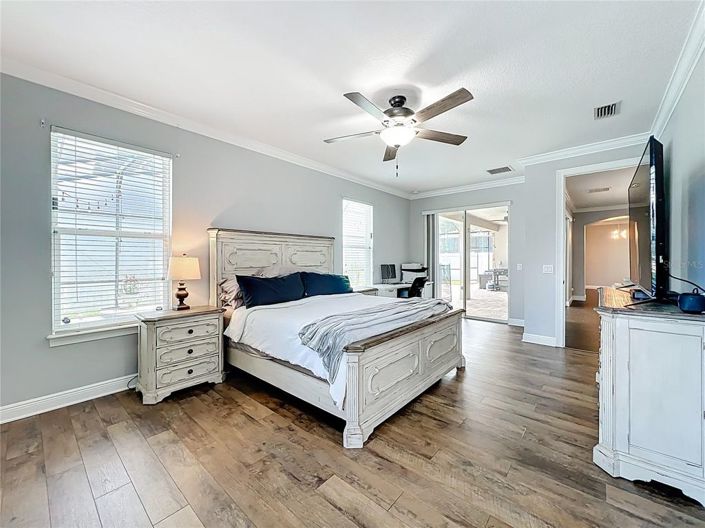 Image No.37-5 Bed House for sale