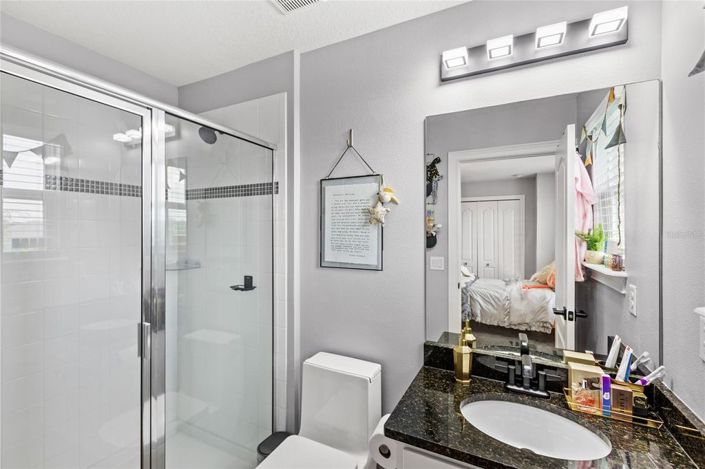 Image No.38-6 Bed House for sale