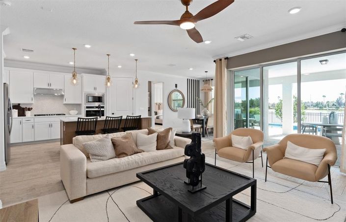 Image No.18-4 Bed House for sale