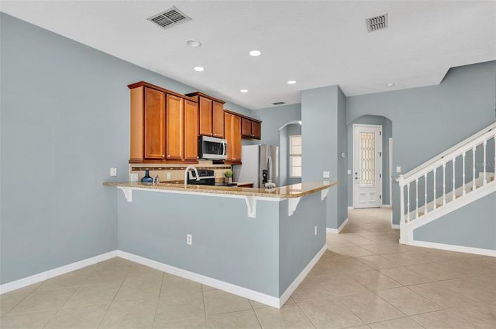 Image No.12-3 Bed Townhouse for sale