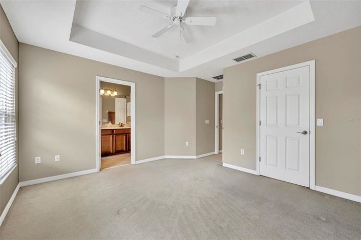 Image No.21-3 Bed Townhouse for sale