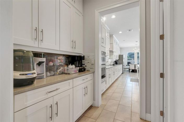 Image No.25-6 Bed House for sale